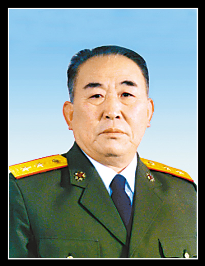 张霖