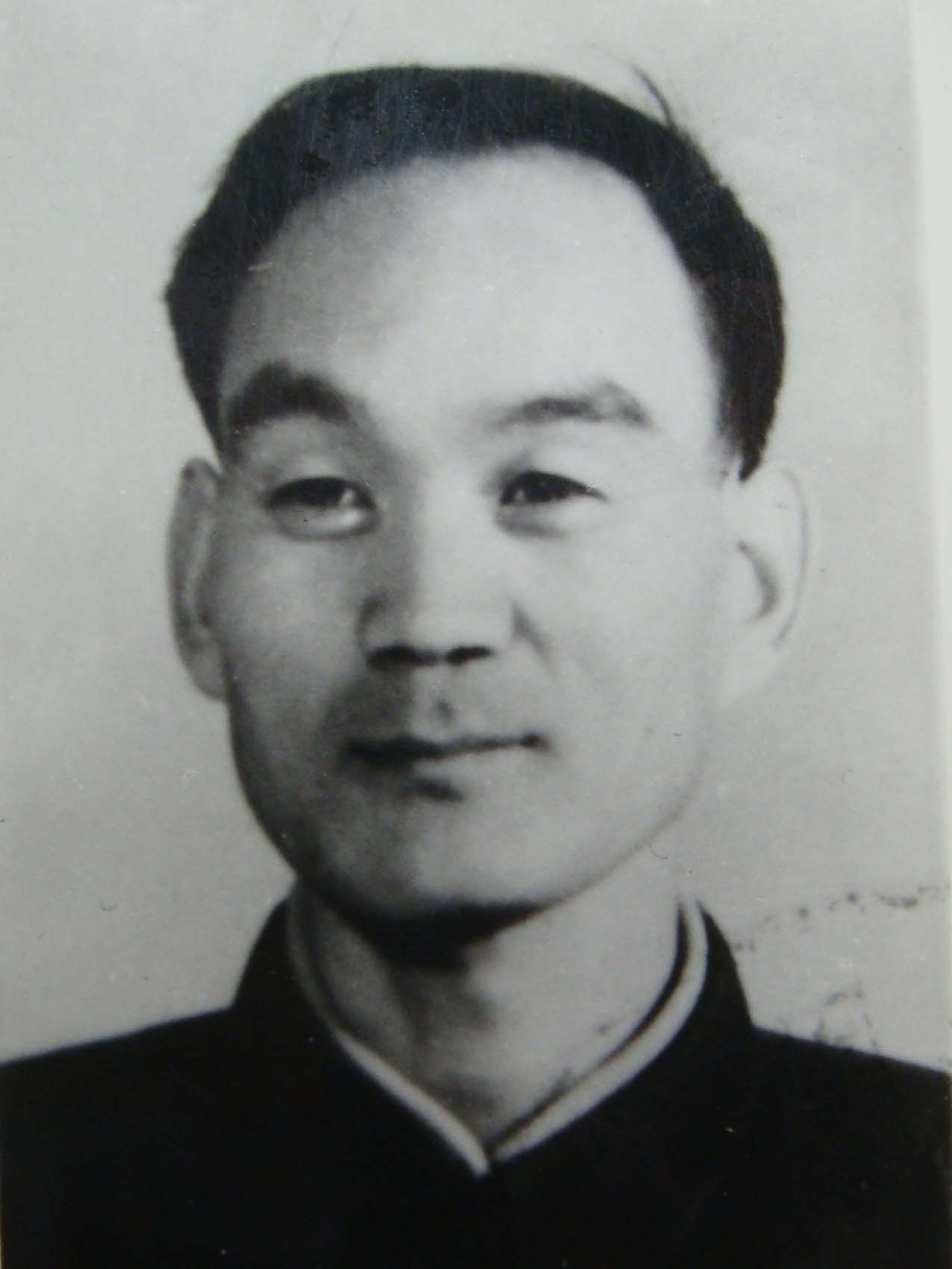 曹文岳