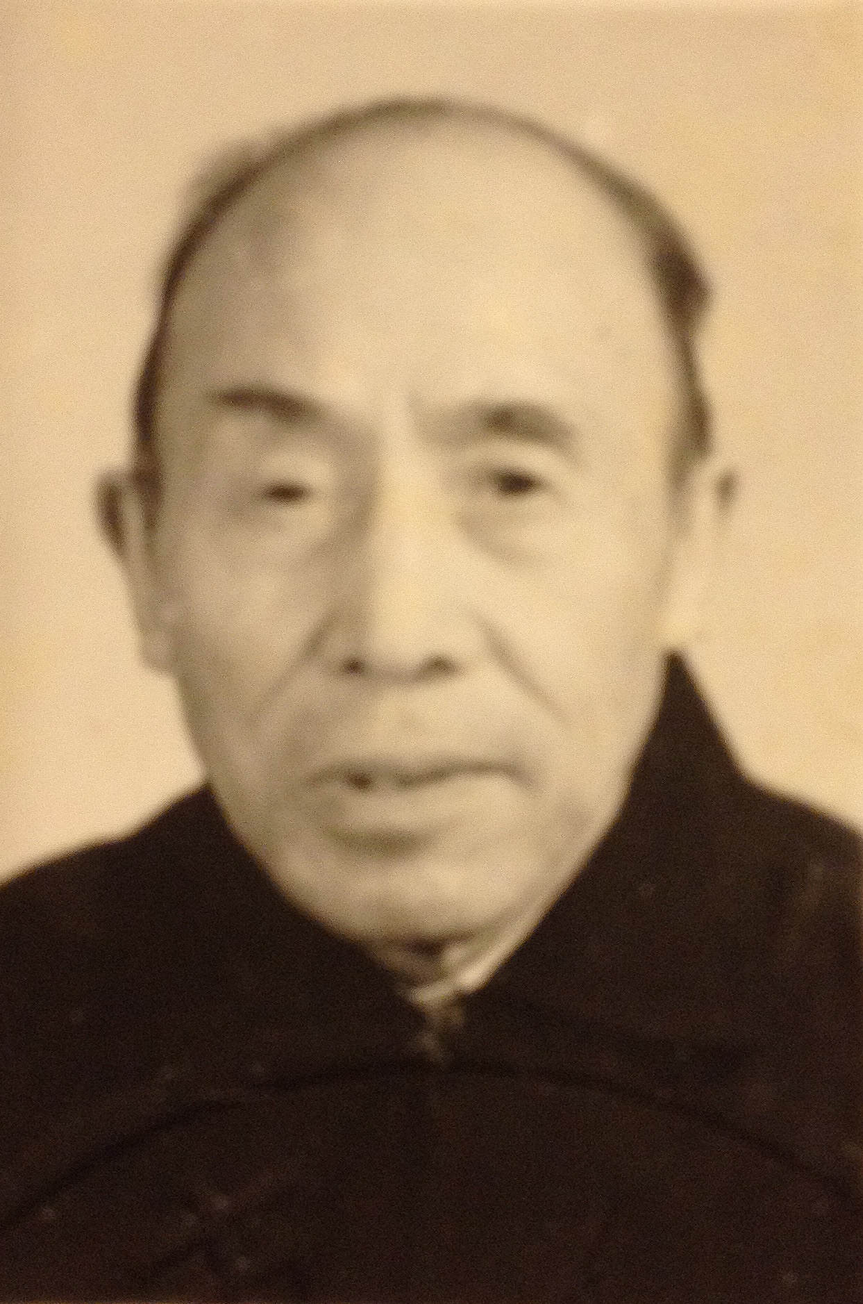 陆承裕