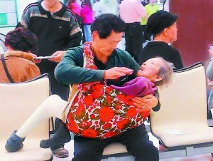 孝行哥母亲丁金臻芳病逝