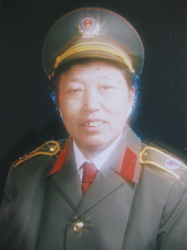 周振云