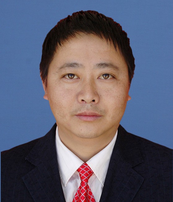 邓成平