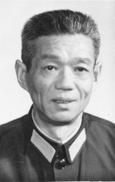 沈坚