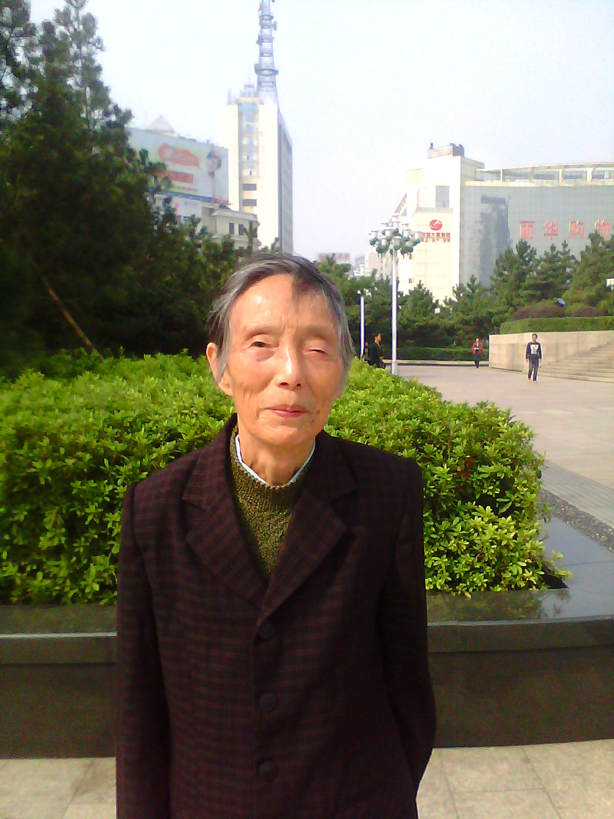 万桂娥