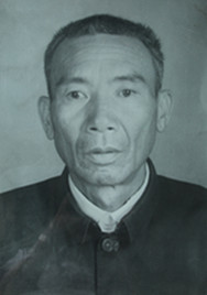 邓梅初