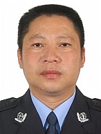 韦俊