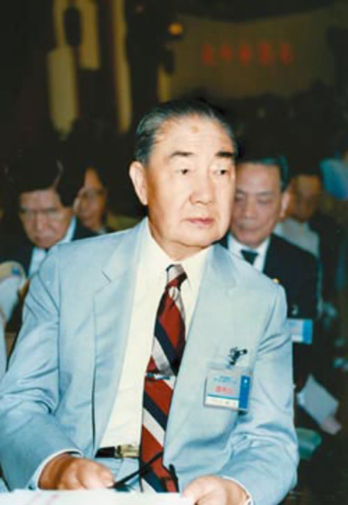 高魁元