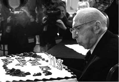 沃特·布罗伊宁