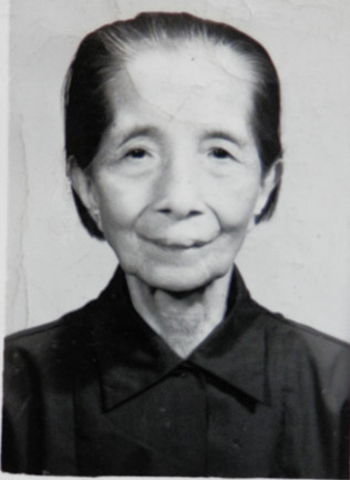 张恵君