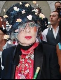 安娜皮亚姬 (Anna Piaggi)