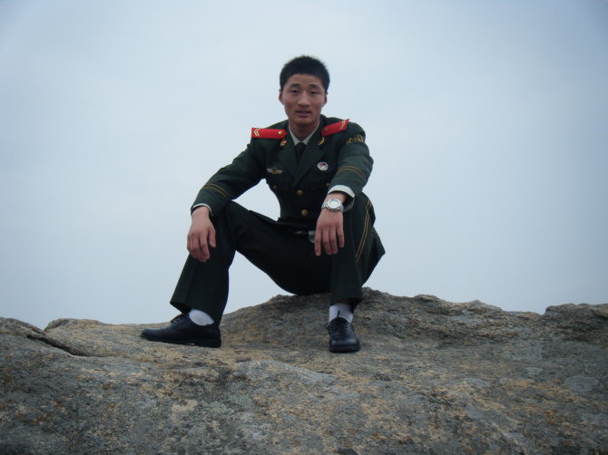 张磊