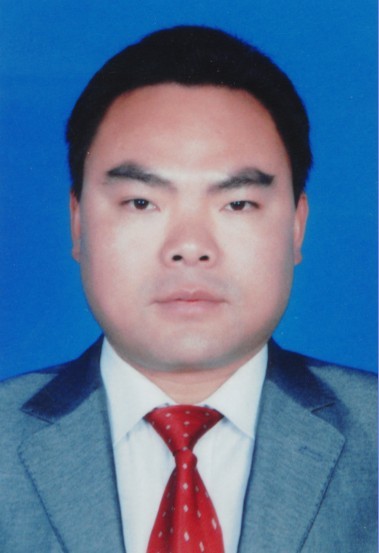 李江龙