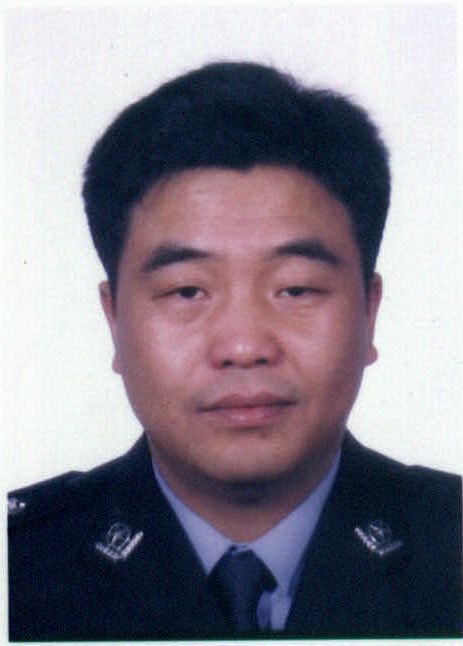 伍利军