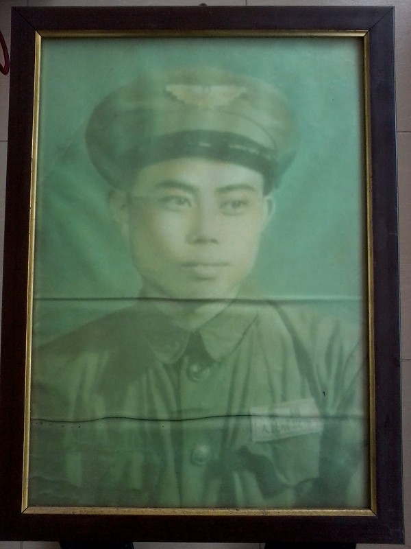 顾锦荣