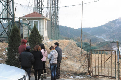 男子穿女装杀人事后在死者房间睡觉