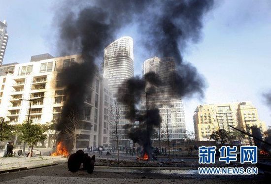黎巴嫩首都贝鲁特发生爆炸造成众多人员伤亡