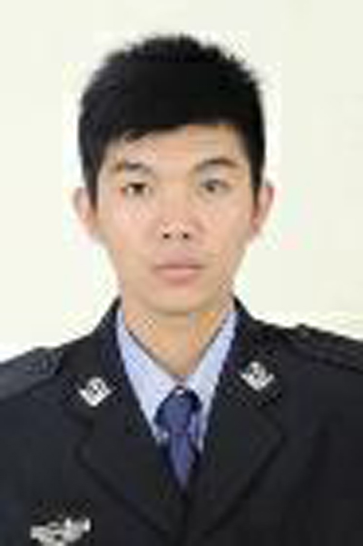 杨小卫