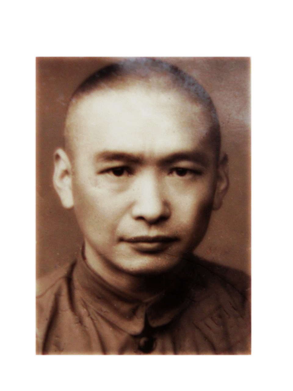 周肇成