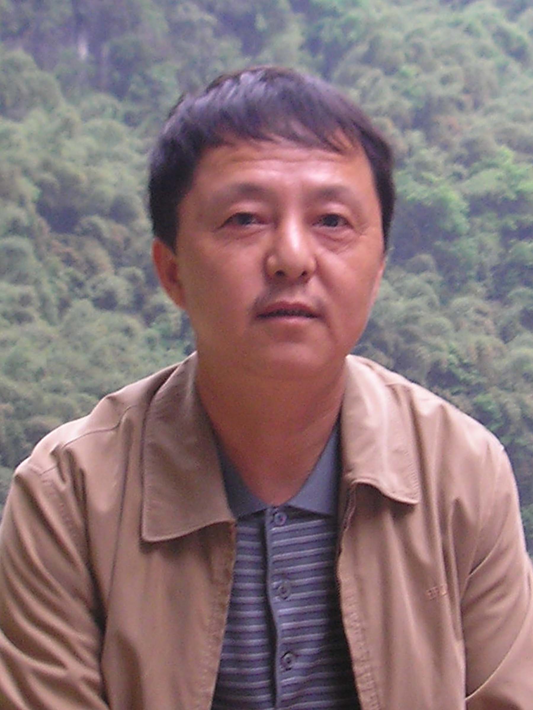 邹小钢