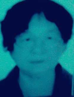 任伊容