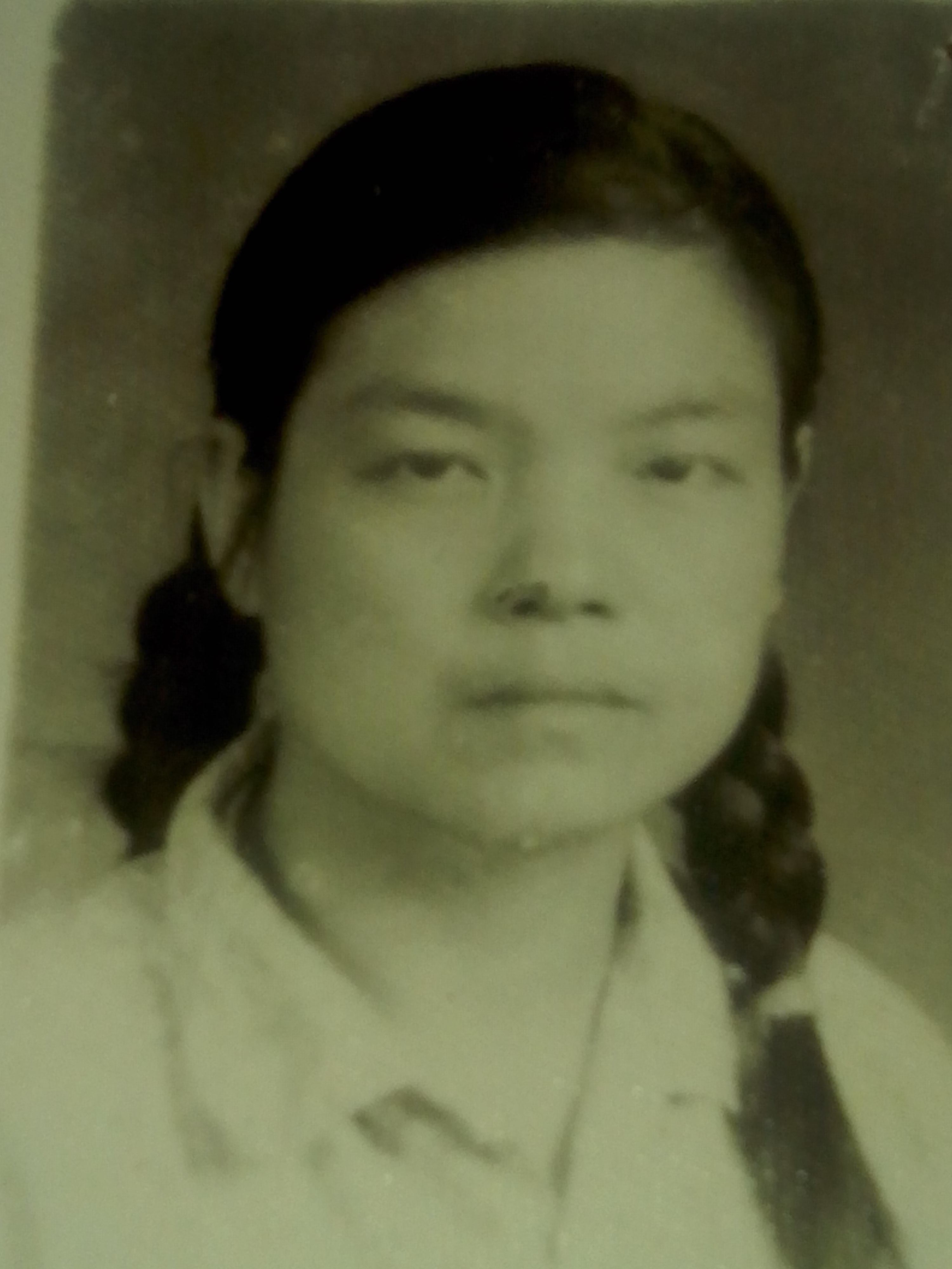 李荣华