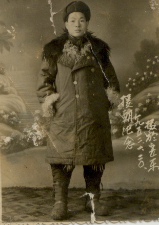 朱洪章