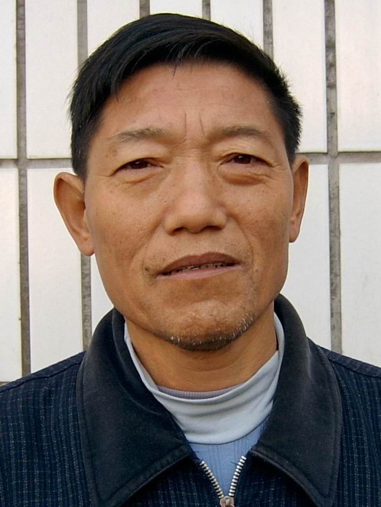 黄克功