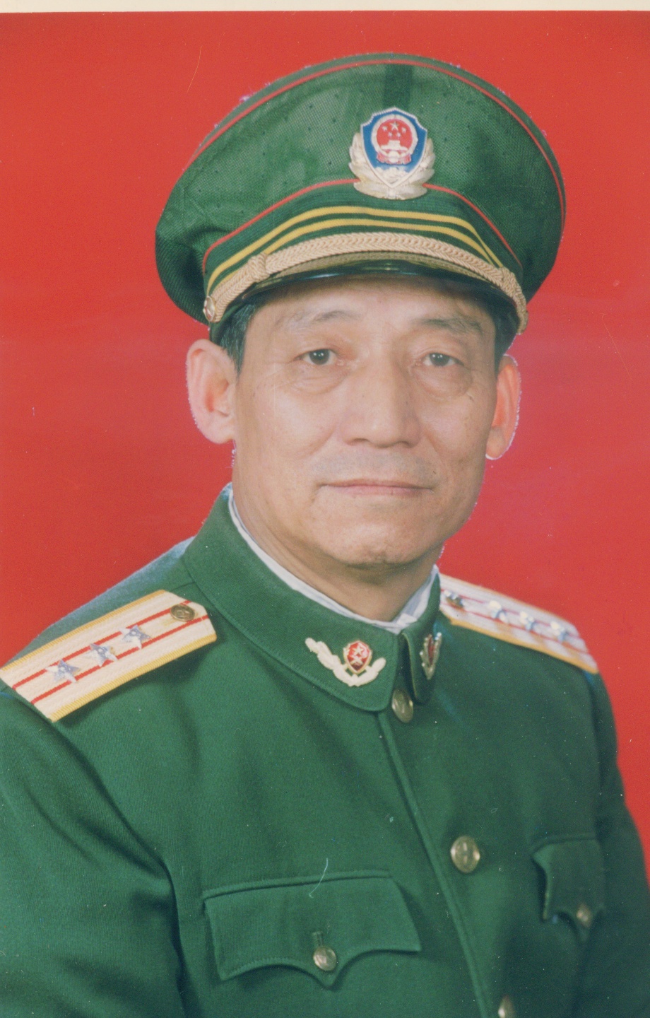 王建国