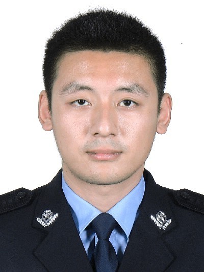 李文博