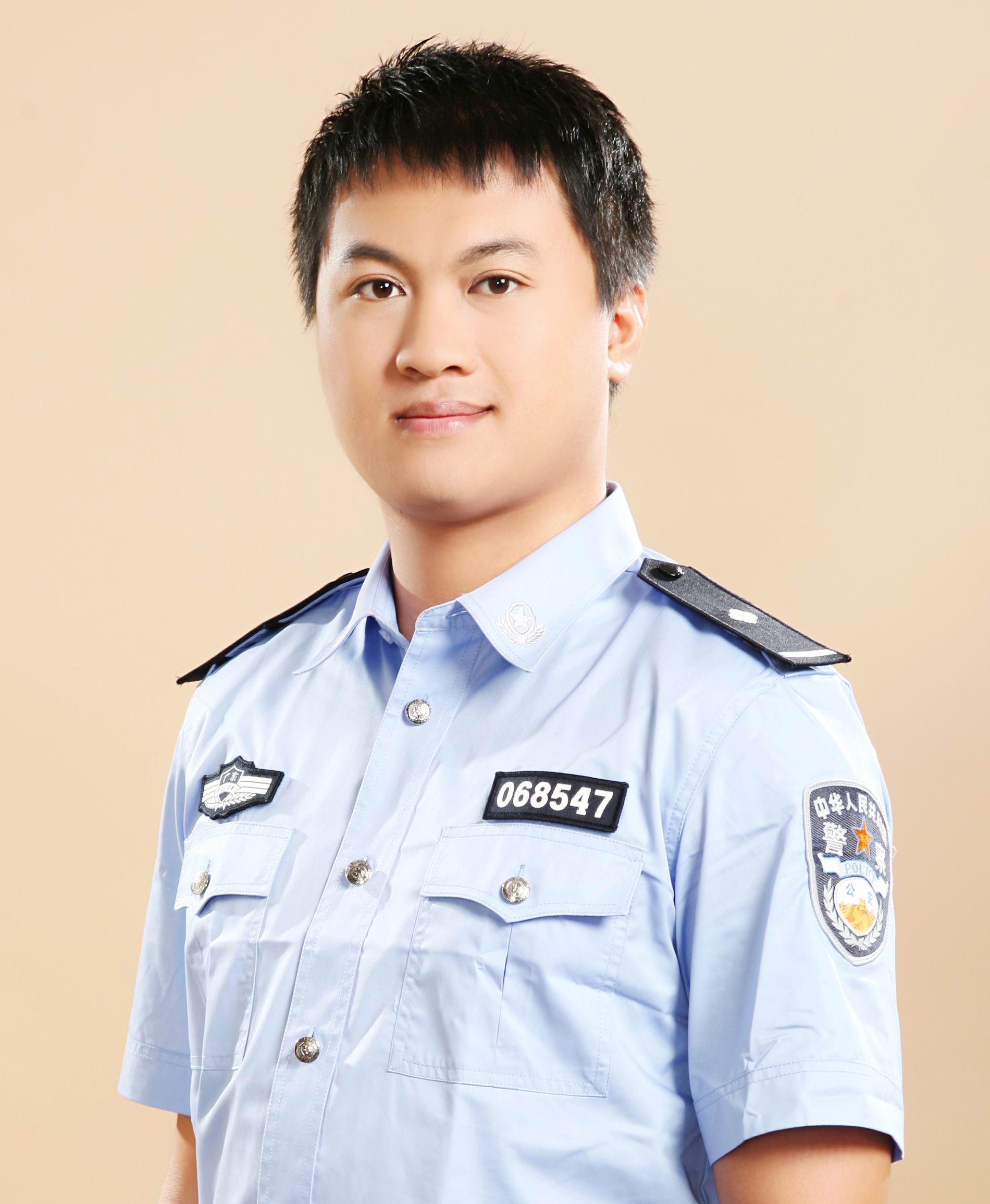 杨旭