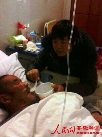 安徽一老人被医院宣布死亡回家后"复活"