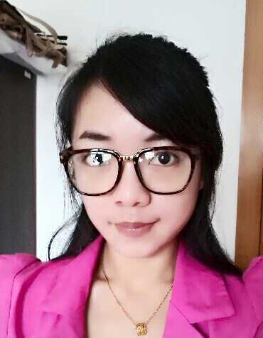 王加丽
