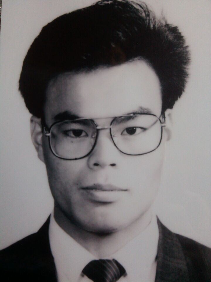 陈本春