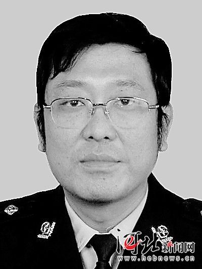 杨栎