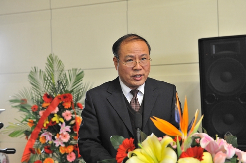 陈明华