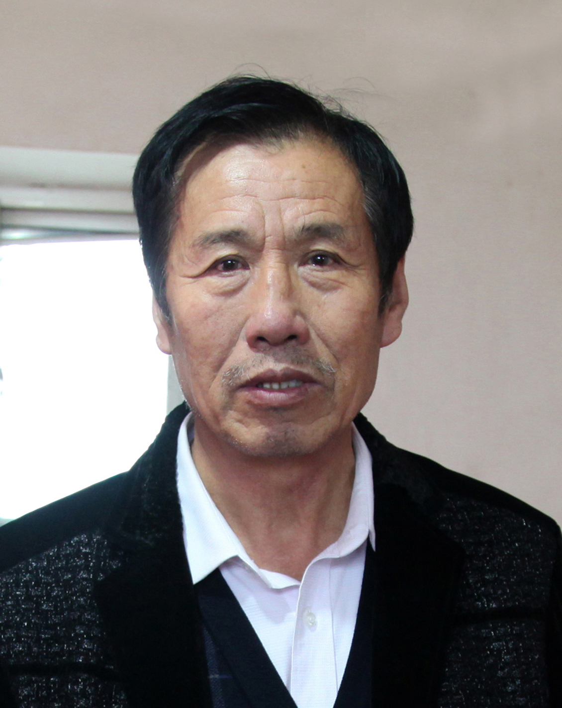 黄守库