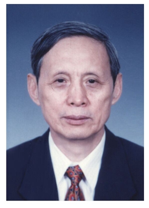 曹克明