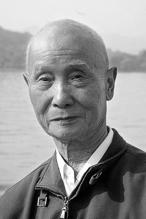 罗尔纯