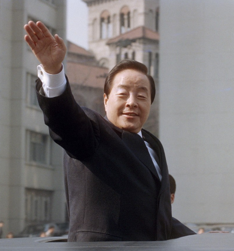 金泳三