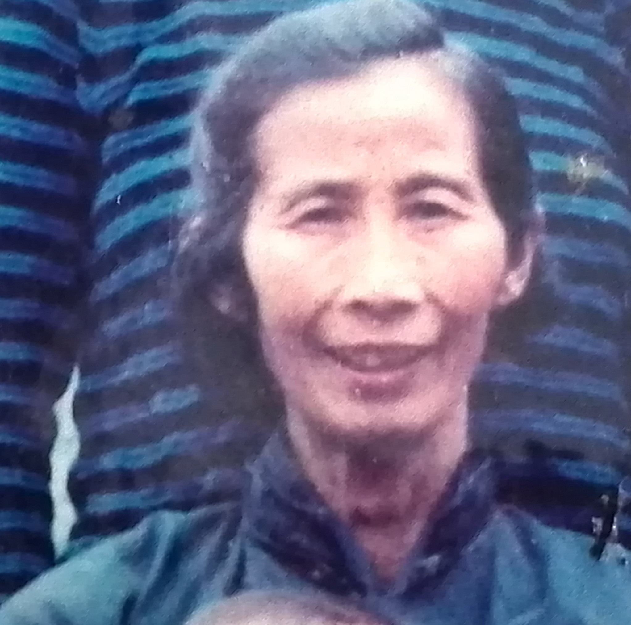 母亲张炎秀