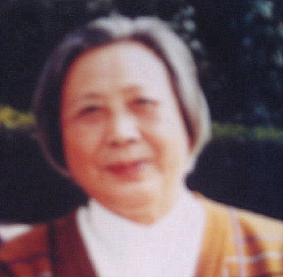 严金萱