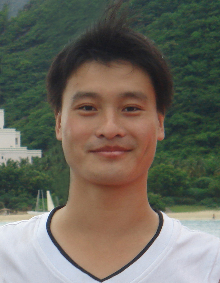刘龚