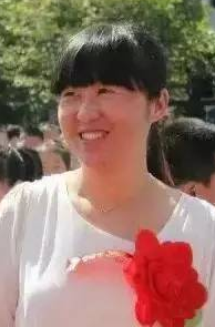 李华