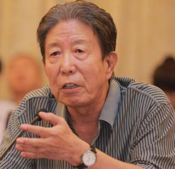 薛宝琨
