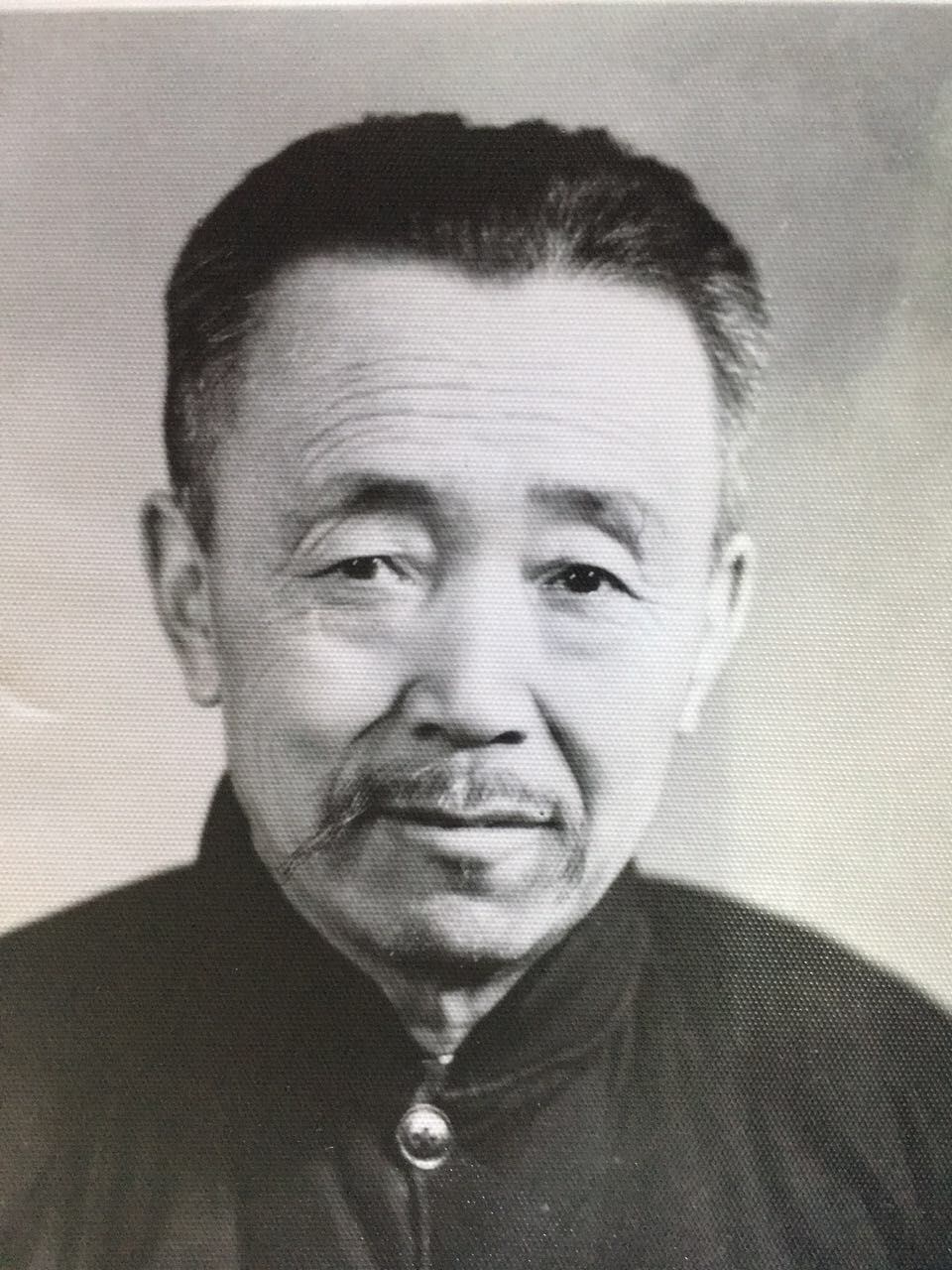 齐廷选