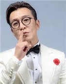 李咏