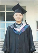 李依伶