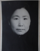 母李颂芬