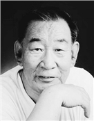 何增生