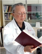 黄振翘